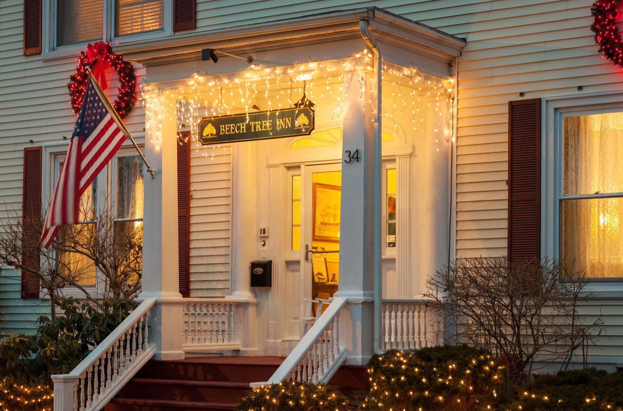 Beech Tree Inn And Cottage Newport Exteriér fotografie